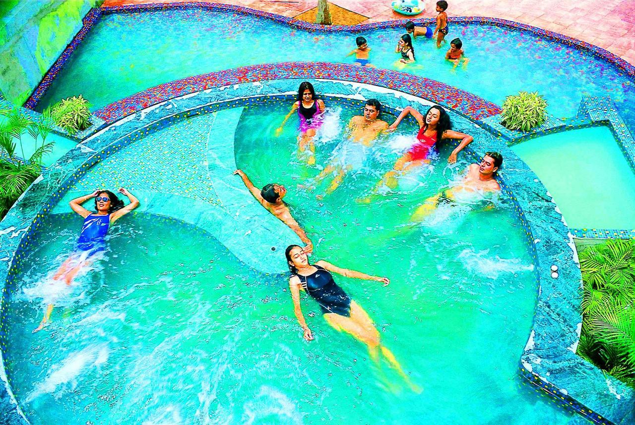 Ibiza The Fern Resort & Spa, כלכותה מראה חיצוני תמונה